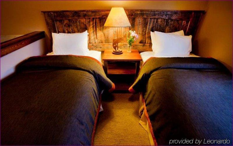 Yellowstone Valley Lodge, Ascend Hotel Collection Pray Bagian luar foto