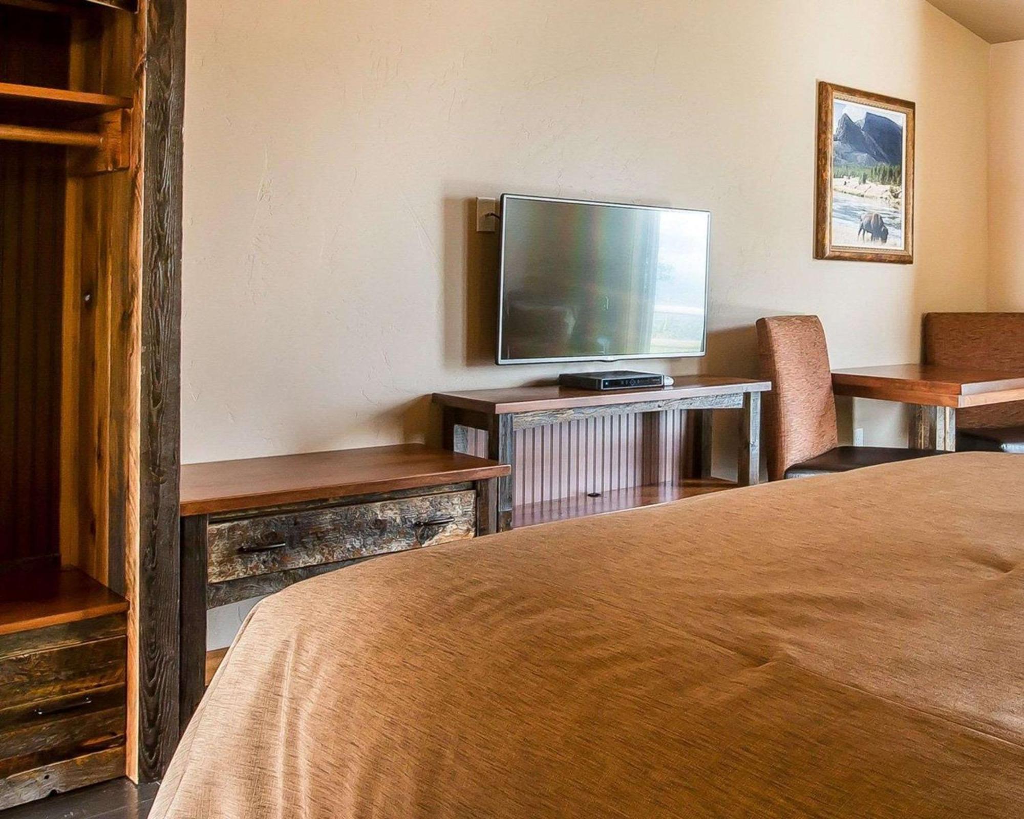 Yellowstone Valley Lodge, Ascend Hotel Collection Pray Bagian luar foto