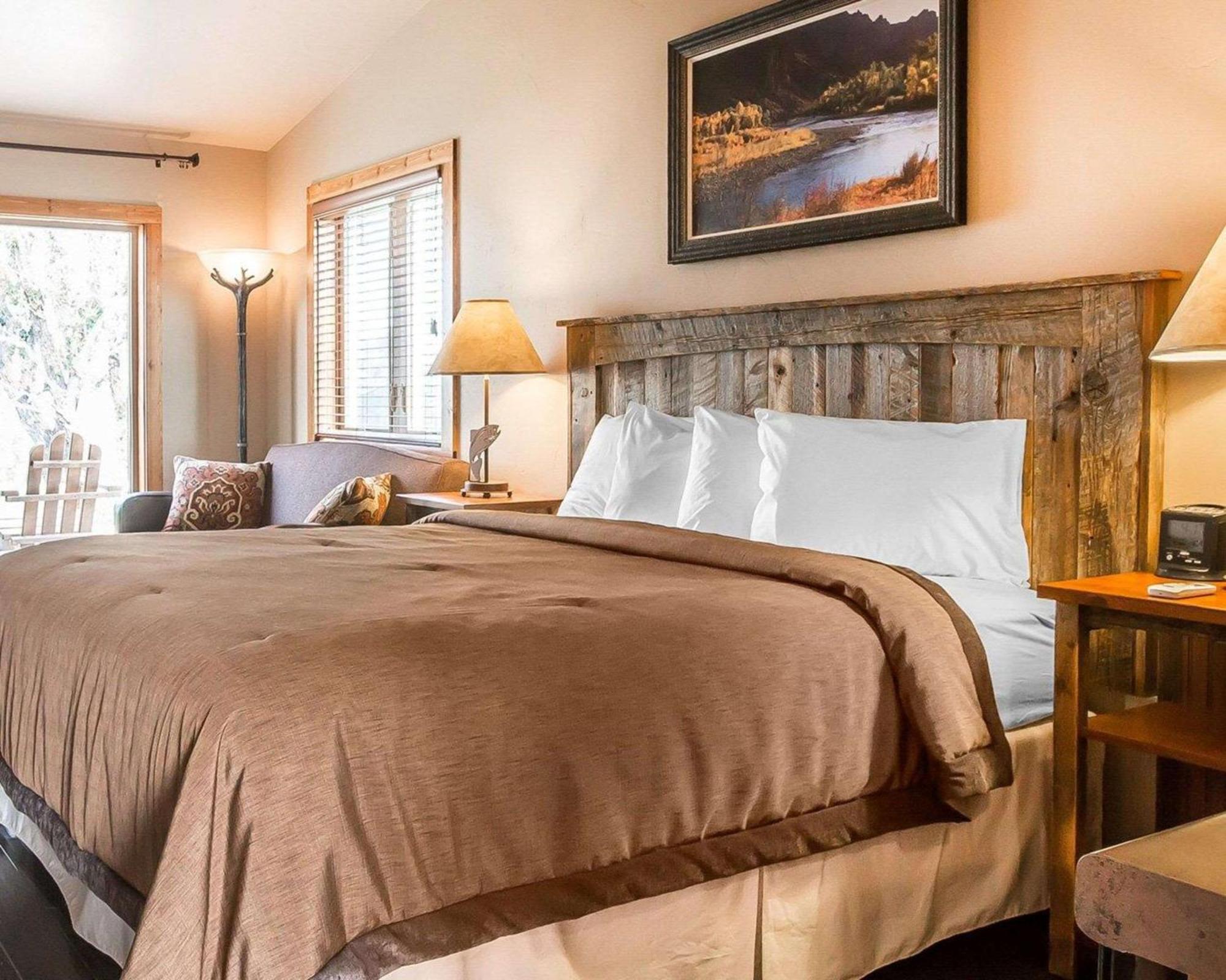 Yellowstone Valley Lodge, Ascend Hotel Collection Pray Bagian luar foto