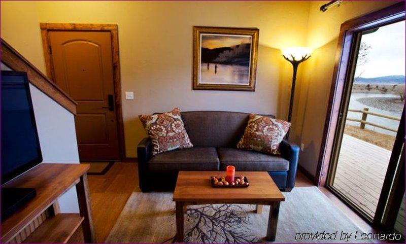 Yellowstone Valley Lodge, Ascend Hotel Collection Pray Bagian luar foto