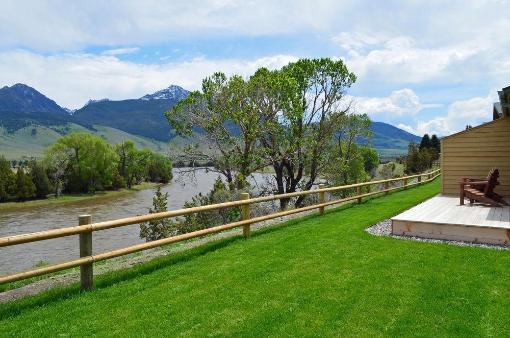 Yellowstone Valley Lodge, Ascend Hotel Collection Pray Bagian luar foto